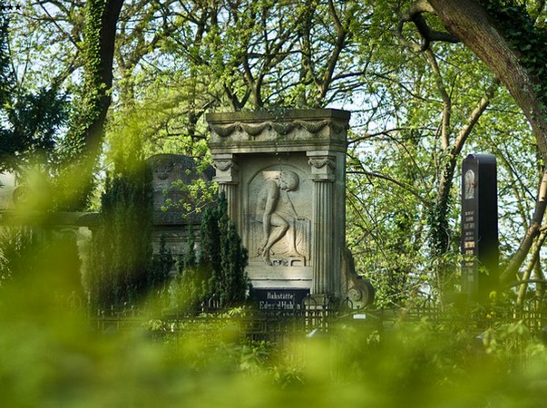 Denkmal - Alter Friedhof Schwerin